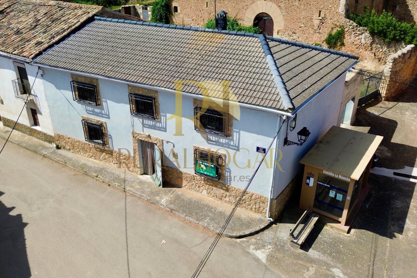 Vista exterior de Casa o xalet en venda en Prados Redondos amb Calefacció, Parquet i Terrassa