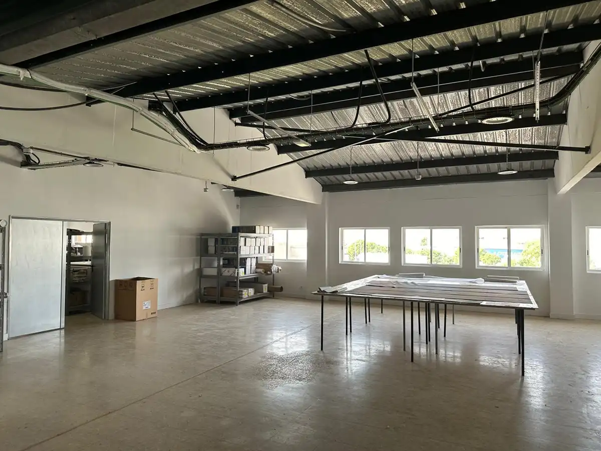 Fabrikhallen zur Miete in Sant Boi de Llobregat