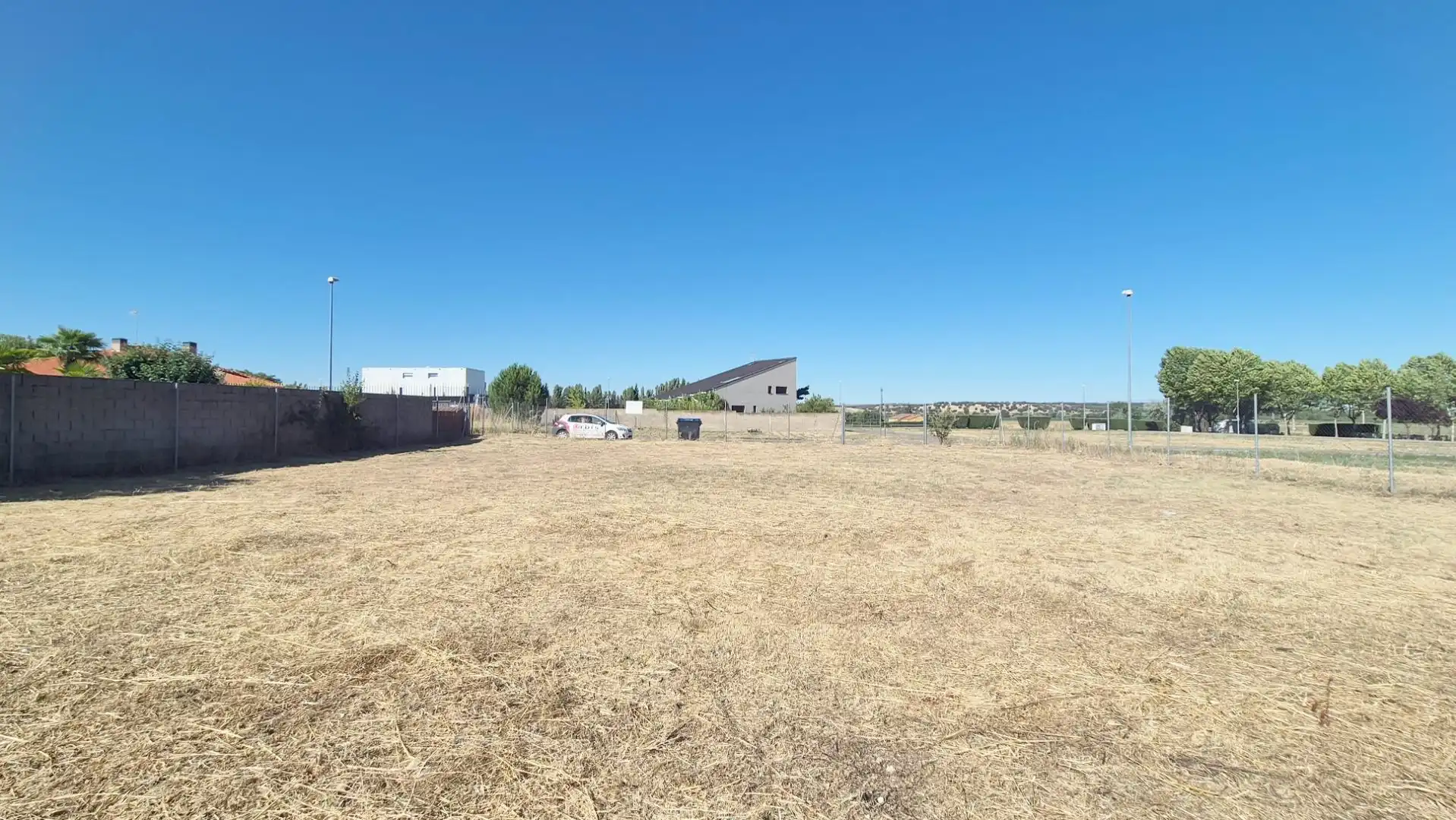 Residential land for sale in Villamayor