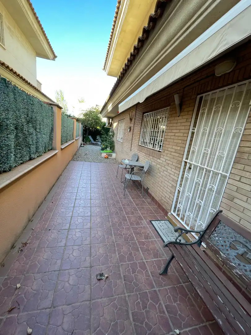 Semi-detached house with terrace for sale in Carrer de Pere Vergés 29, imagen 32