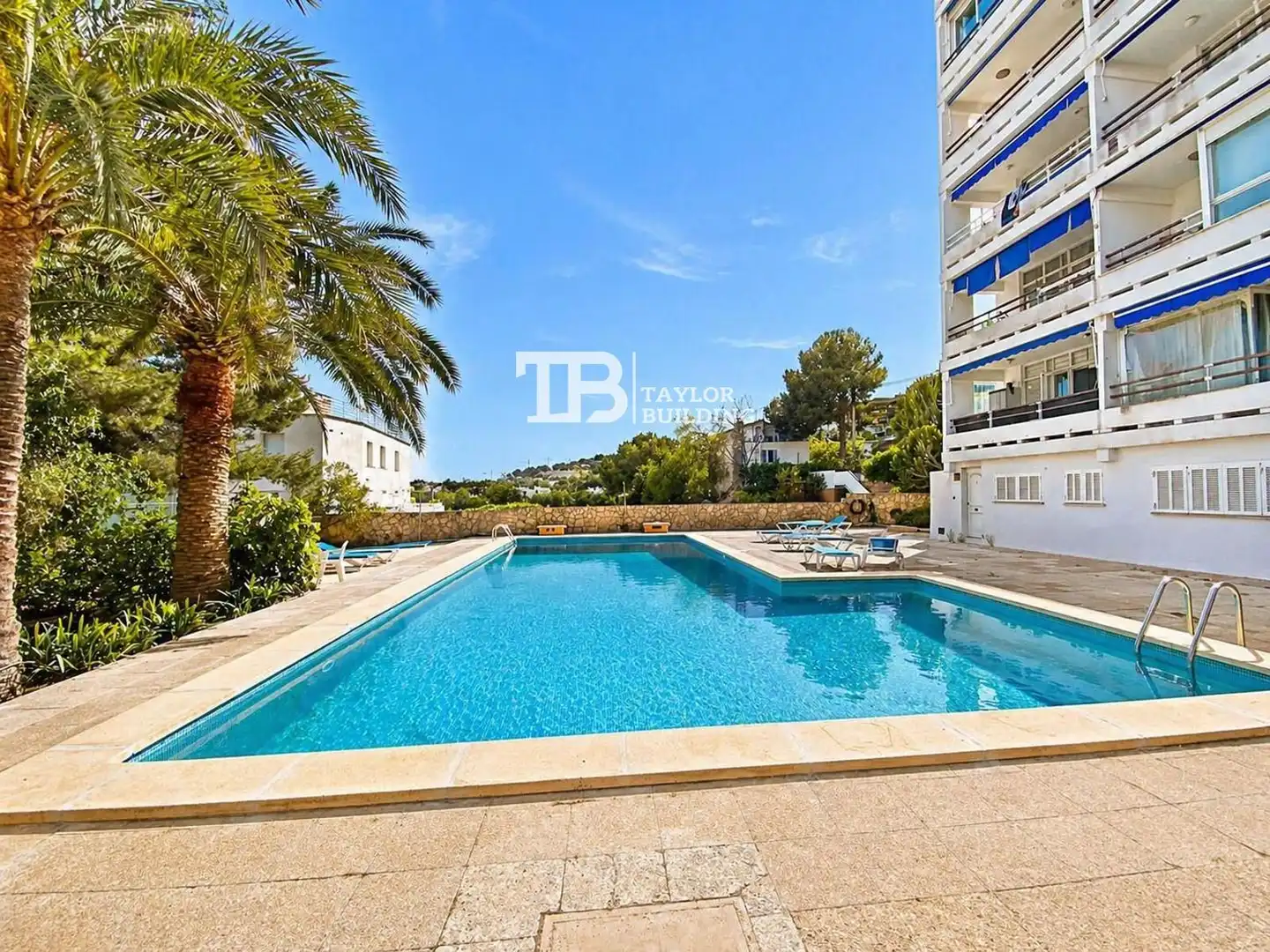 Vista exterior de Piso en venta en  Palma de Mallorca con Terraza, Piscina y Balcón