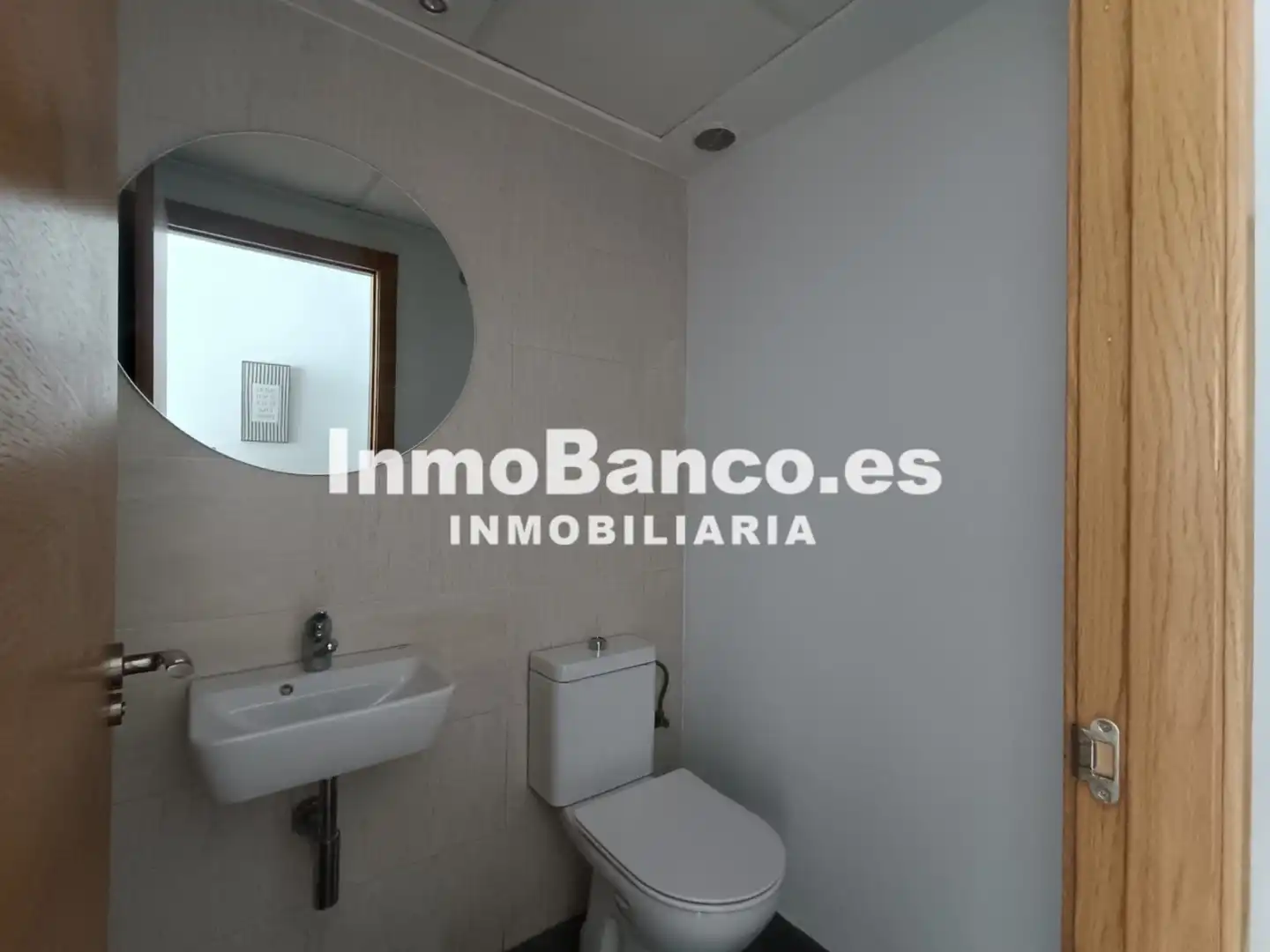 Detached homes for rent in La Pobla de Vallbona  with Air Conditioner, Heating and Terrace