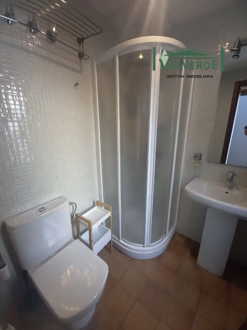 Flat for rent in Plaza de la Trinidad, Centro - Sagrario