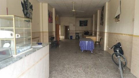Local comercial cerca del instituto
