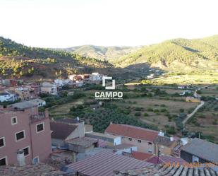 Vista exterior de Finca rústica en venda en Alcaraz amb Terrassa