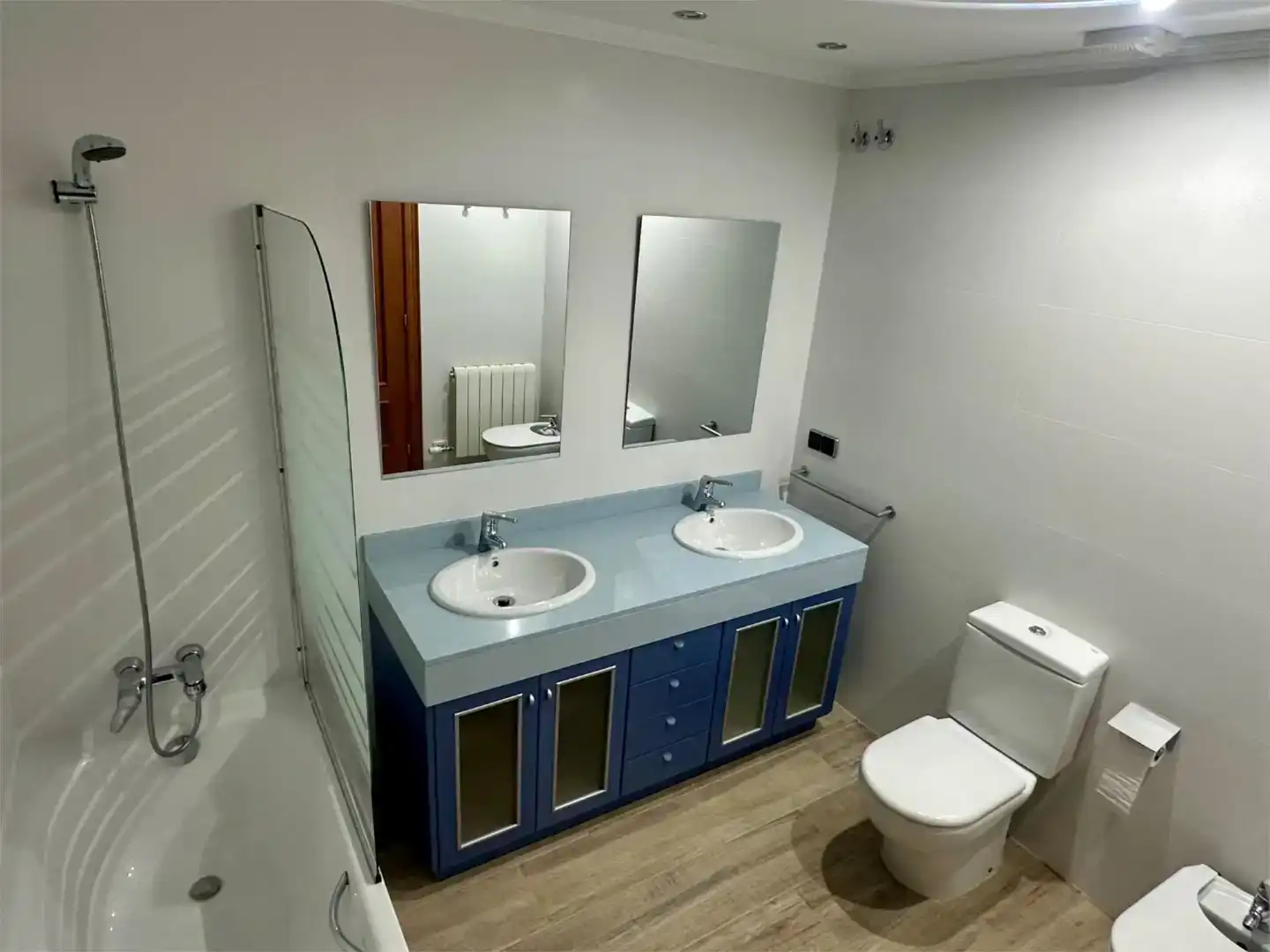 Baño de Casa adosada en venta en Campdevànol con Balcón