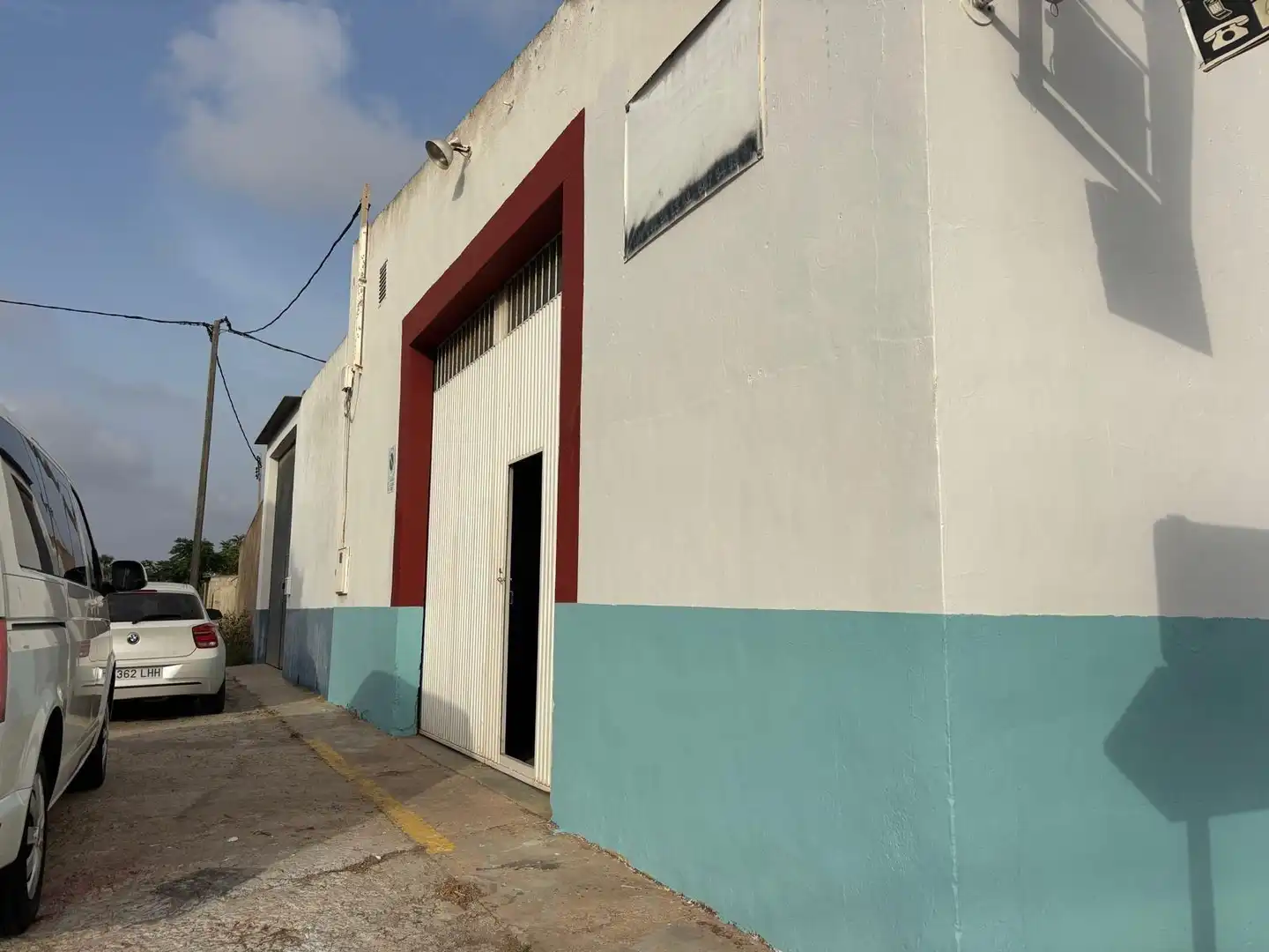 Vista exterior de Nave industrial en venta en Cartagena