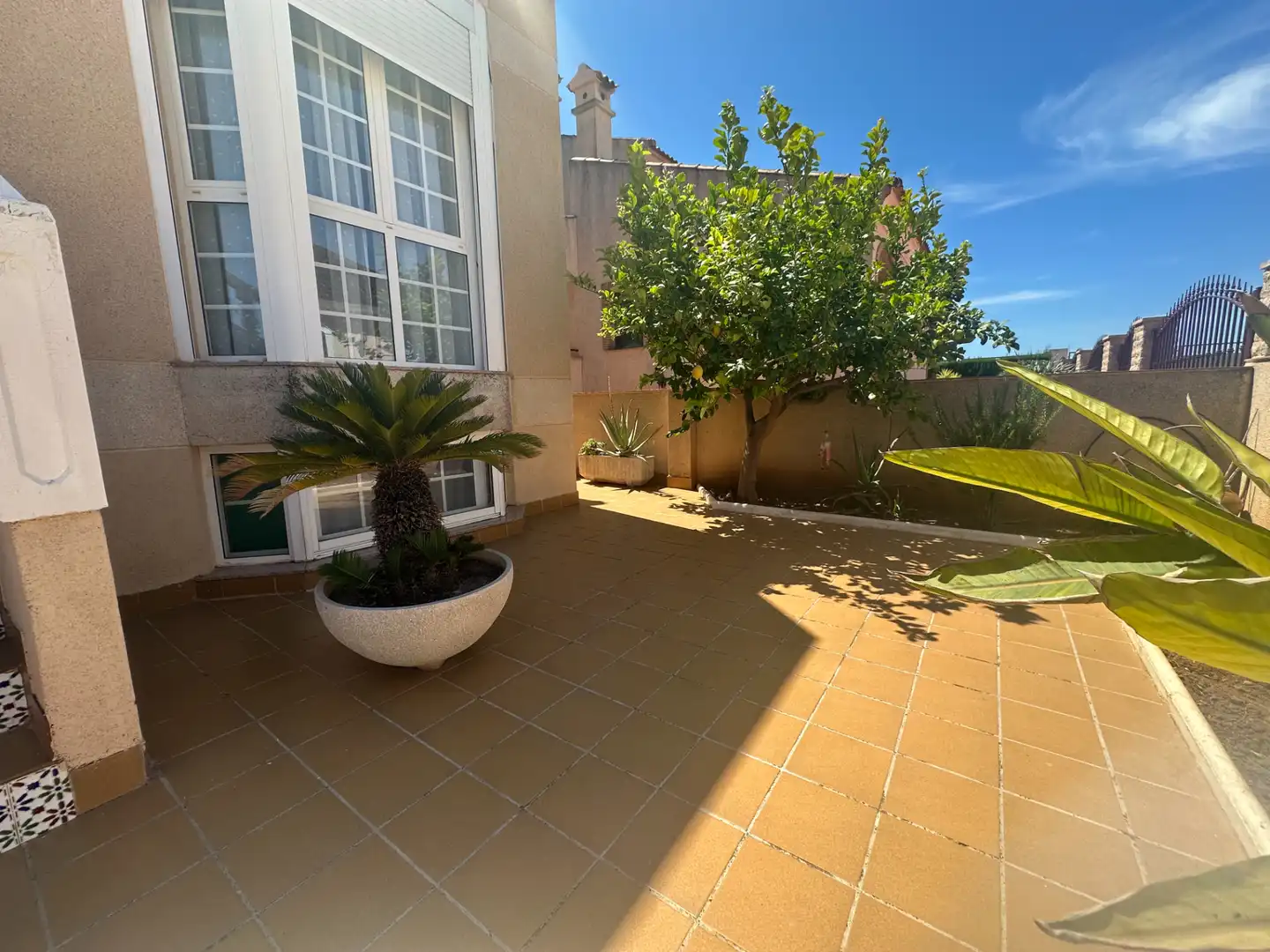 Jardín de Casa adosada en venta en Cartagena con Aire acondicionado, Jardín privado y Terraza