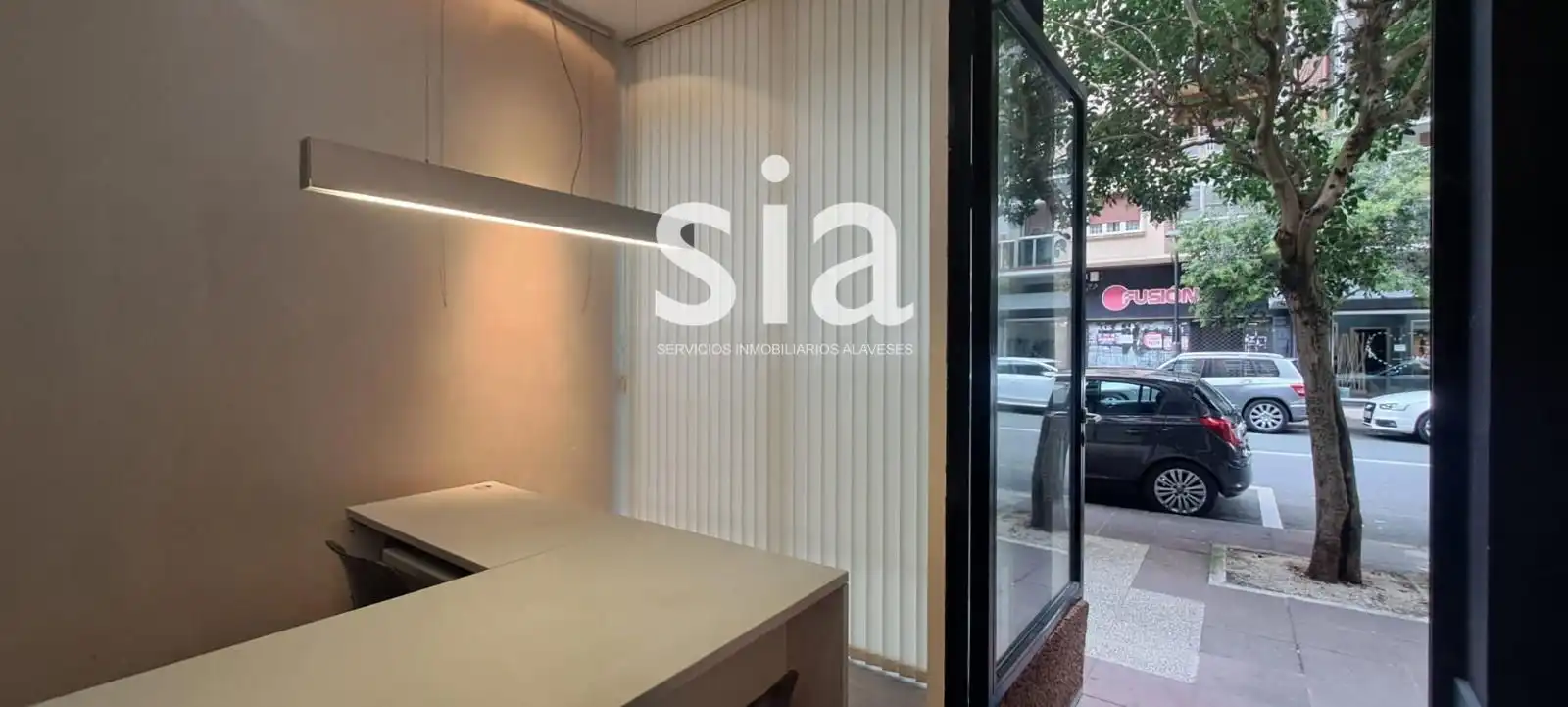 Local de alquiler en Vitoria - Gasteiz