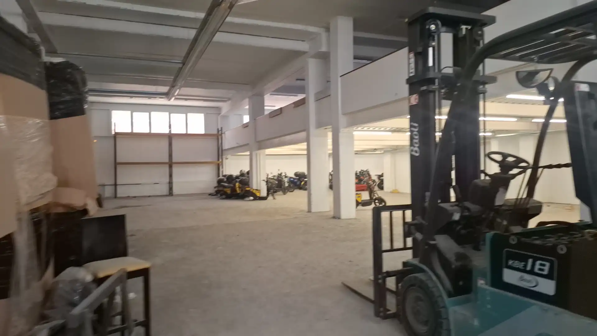 Nave industrial en venta en Sant Joan Despí