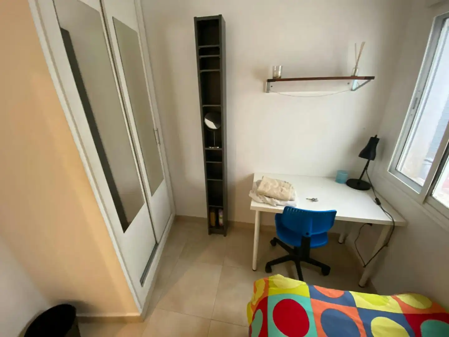 Schlafzimmer von Wohnung zur untervermieten in Sevilla mit Klimaanlage, Möbliert und Waschmaschine