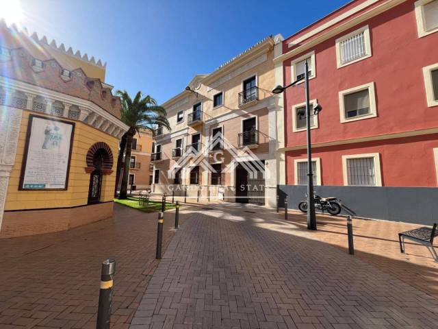 Garaje en Alquiler en Calle Lope de Vega en Arenal - La Pólvora