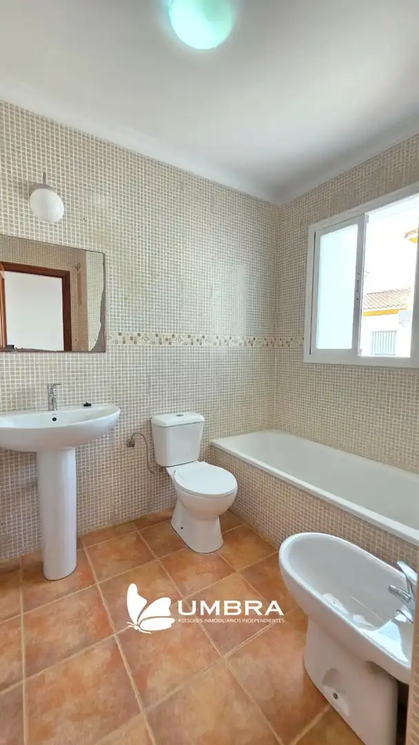 Bathroom of Detached homes for sale in Jerez de la Frontera