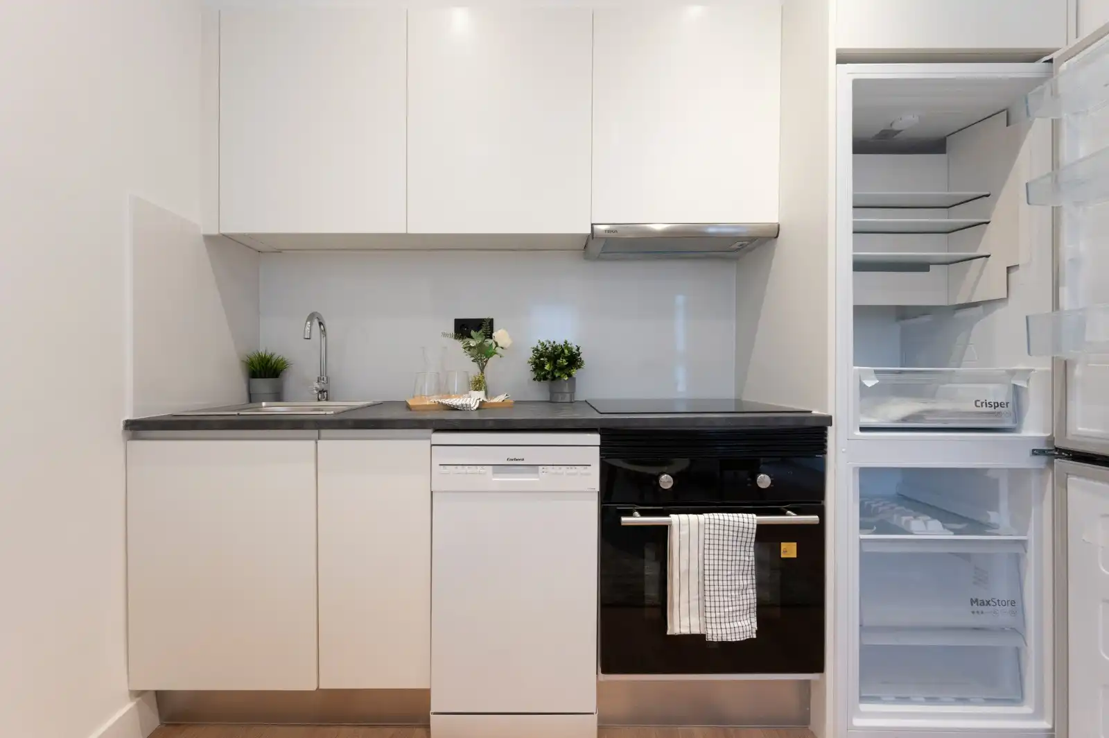 Küche von Wohnung zur Miete in Madrid mit Klimaanlage, Heizung und Parkett