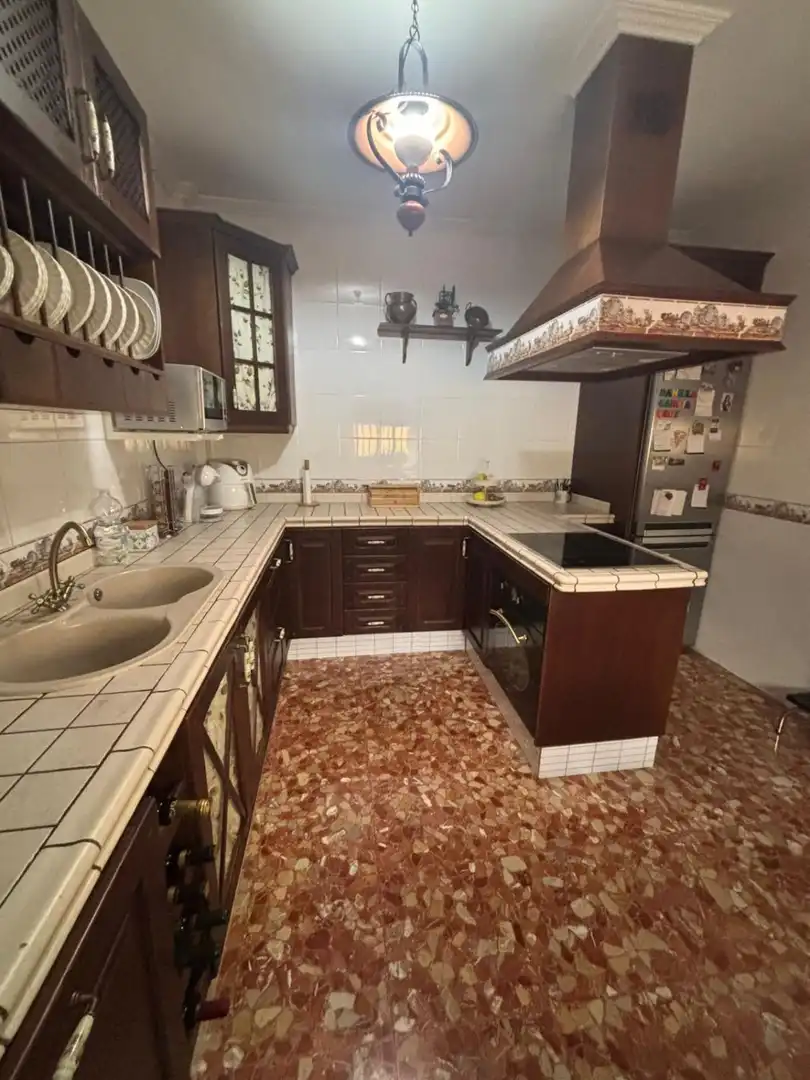 Kitchen of Houses for sale in Alcalá de Guadaira  with Air Conditioner and Terrace