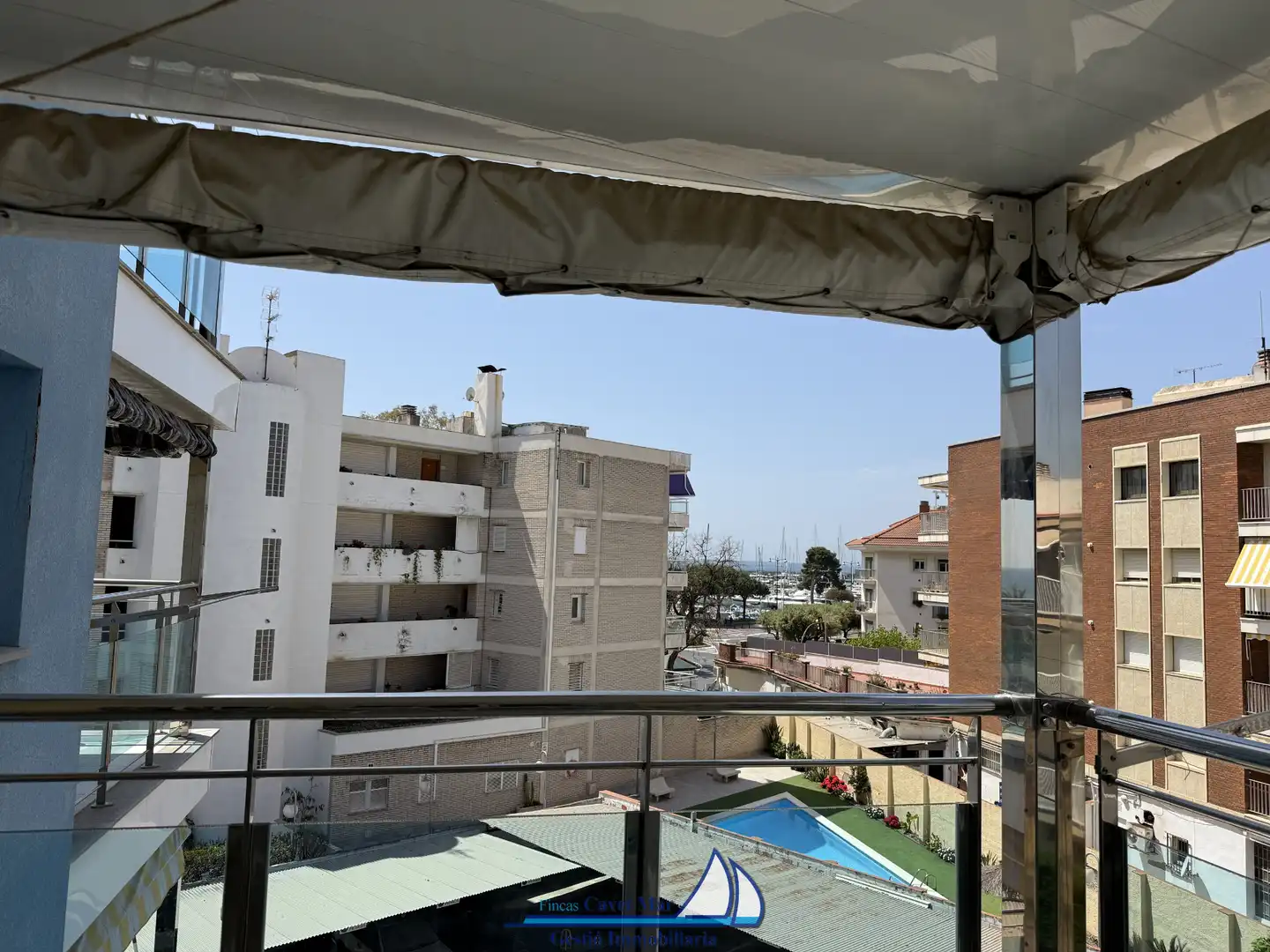 Apartamento con ascensor en venta en Avinguda de la Diputació 4