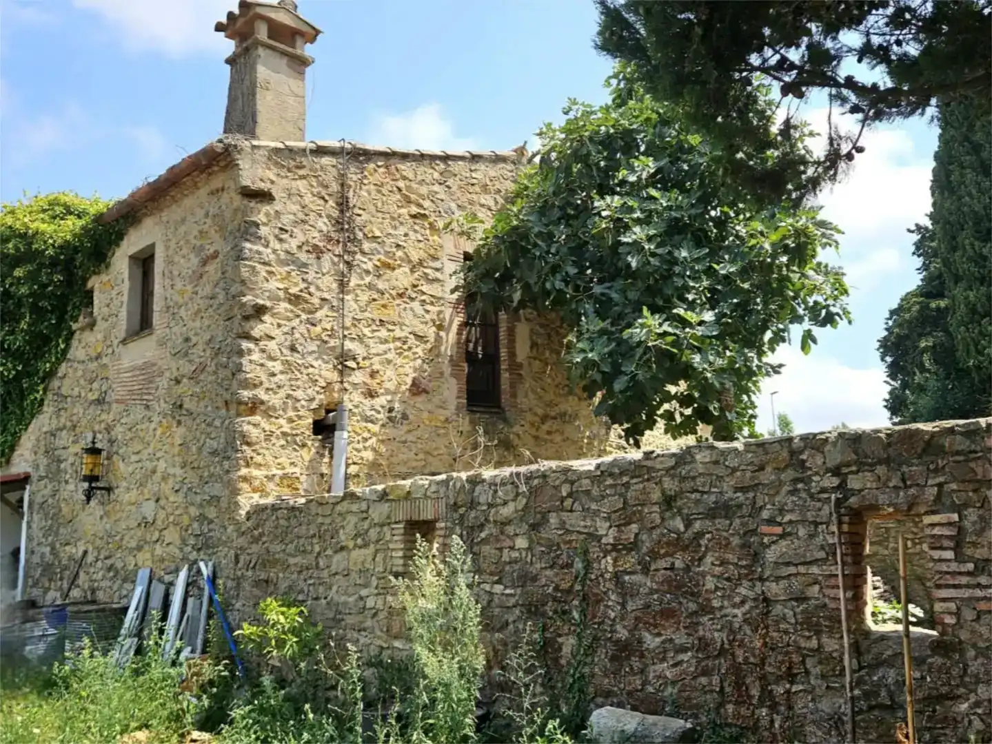 Vista exterior de Pis en venda en Palafrugell amb Jardí privat i Moblat