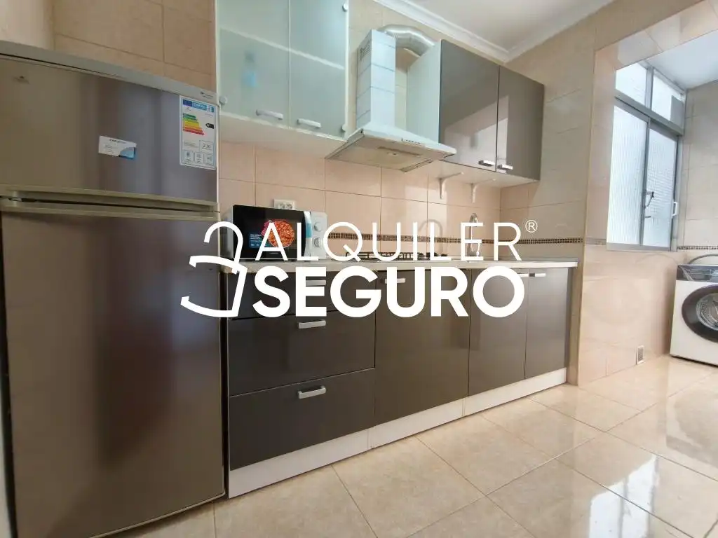 Kitchen of Flat for rent in Alicante / Alacant  with Air Conditioner, Heating and Terrace