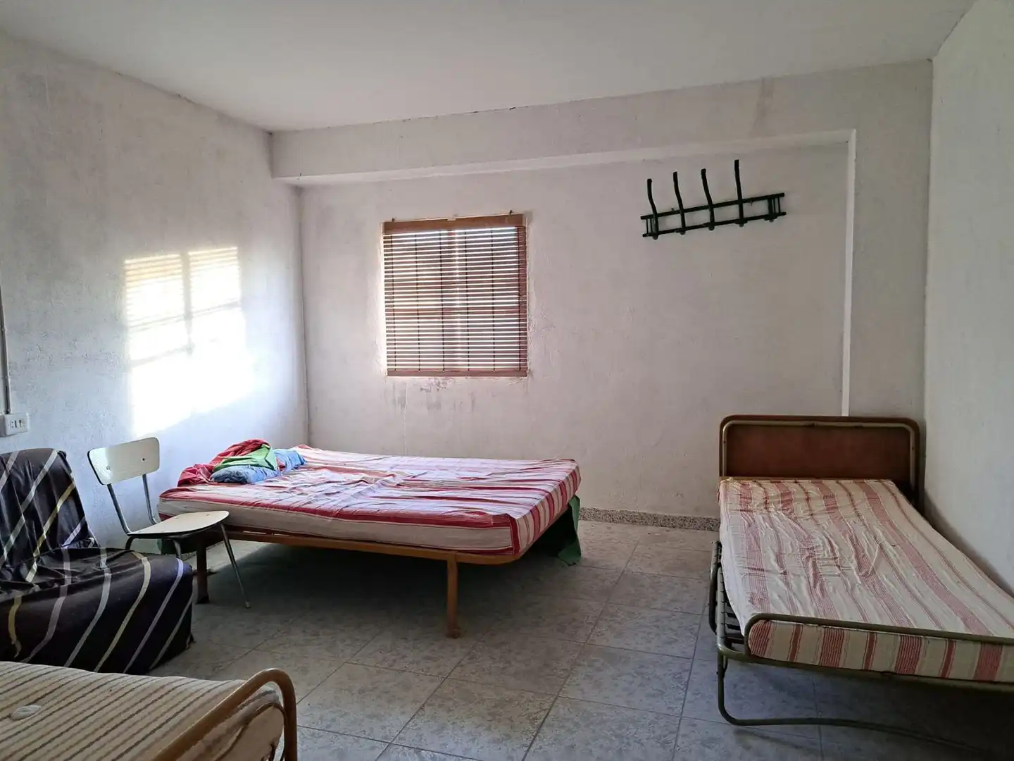 Casa adosada en venda a Calle Ganaderos, 16, Requena