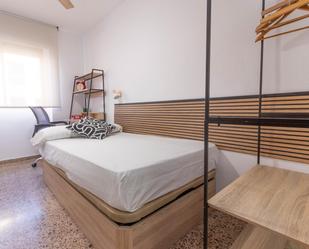 Bedroom of Flat to rent in Alicante / Alacant  with Balcony