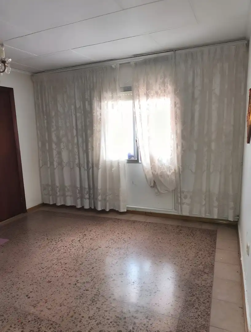 Bedroom of Flat for sale in Carcaixent  with Furnished