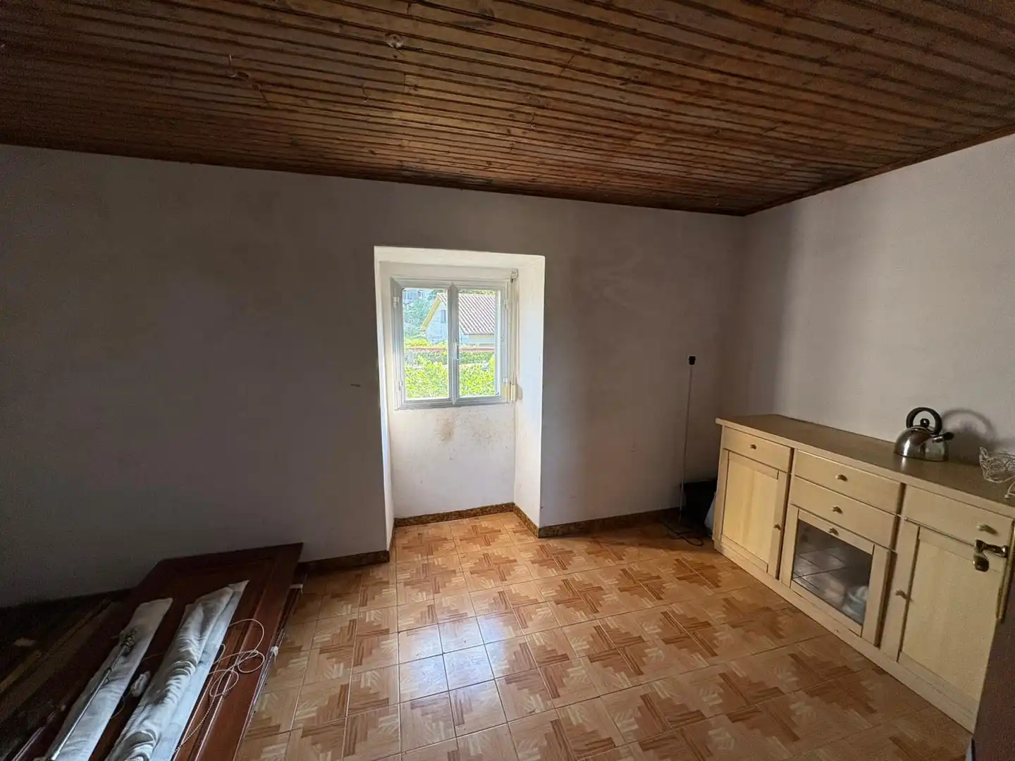 Houses for sale in Covelo  with Storage room and Furnished