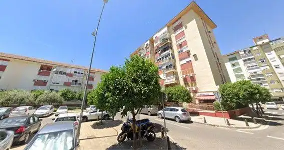 Vista exterior de Apartamento en venta en Sevilla