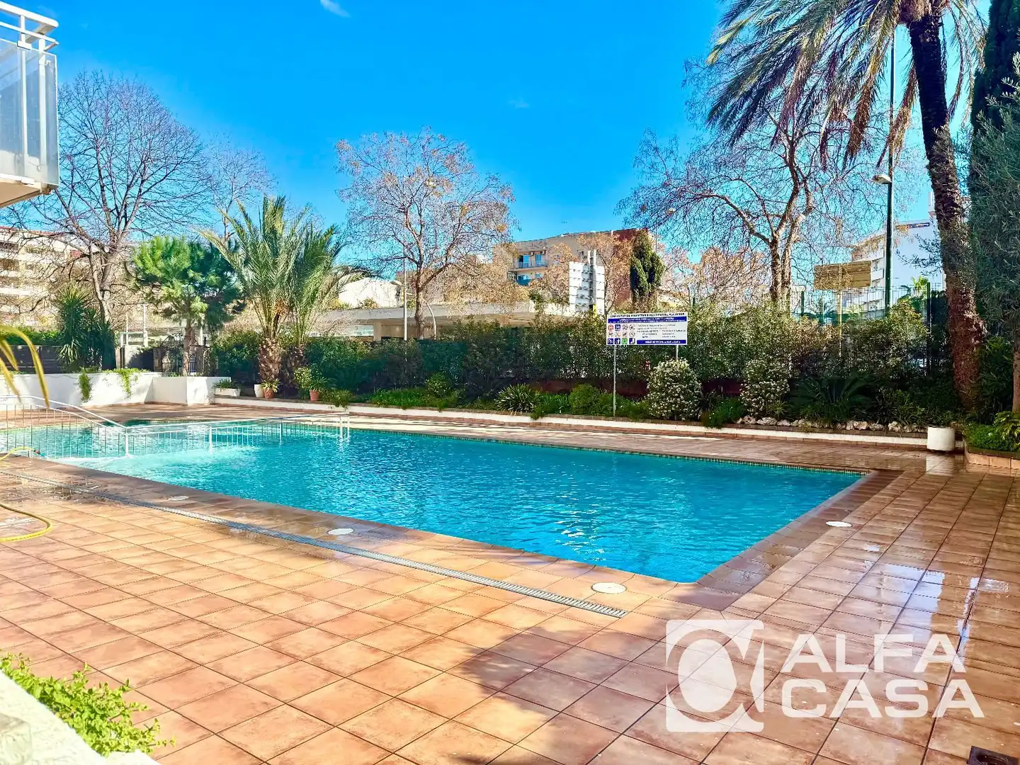 Schwimmbecken von Wohnung zum Verkauf in Lloret de Mar mit Heizung, Terrasse und Schwimmbad