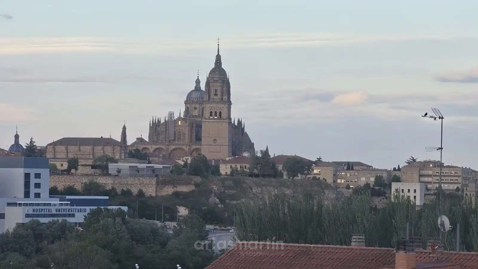 Exterior view of Flat for rent in Salamanca  with Heating, Terrace and Swimming Pool