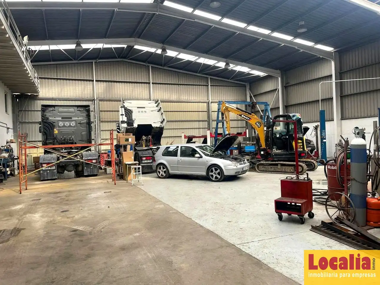 Local comercial de lloguer a CA-141, imagen 2