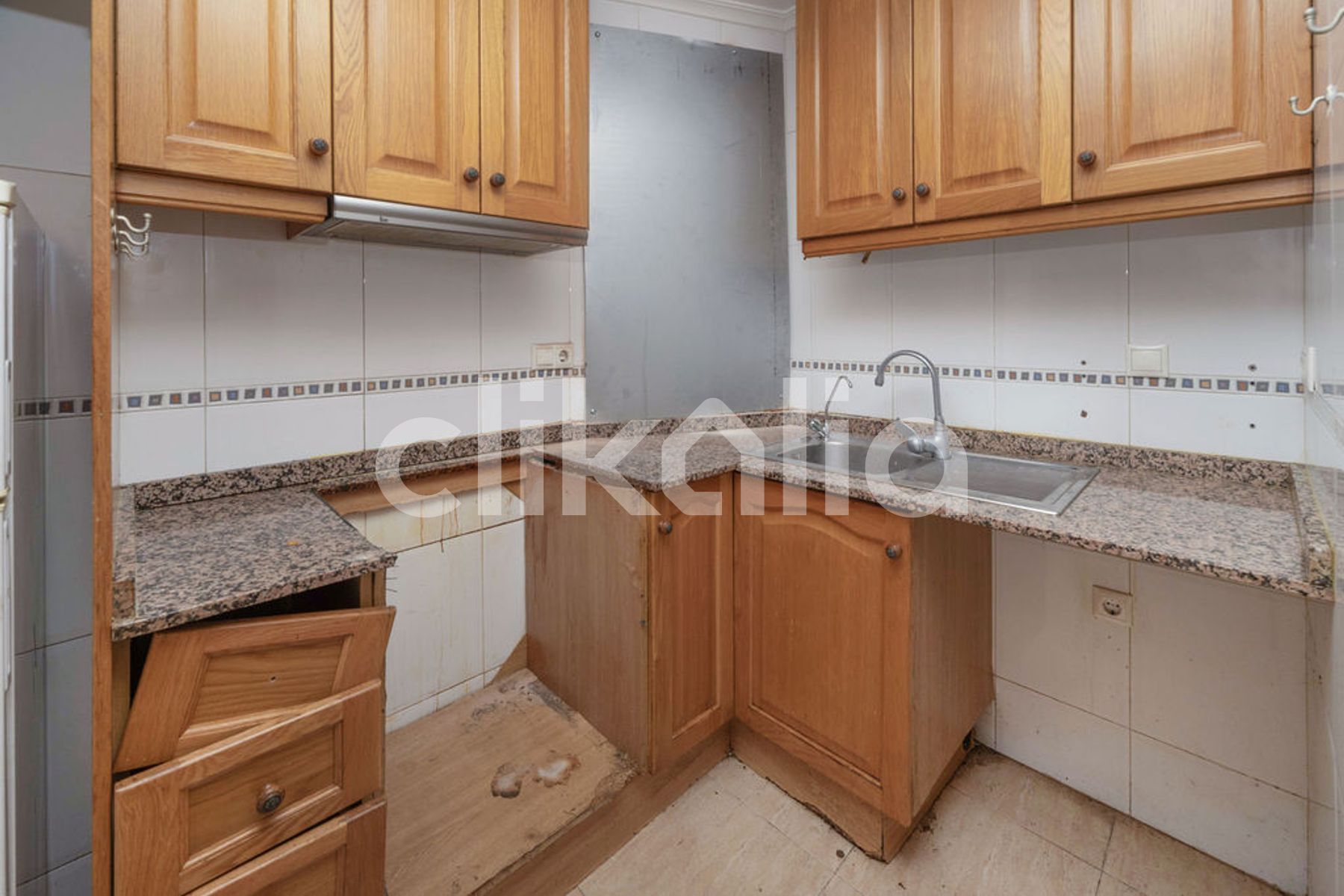 Küche von Wohnung zum verkauf in San Isidro mit Klimaanlage und Terrasse