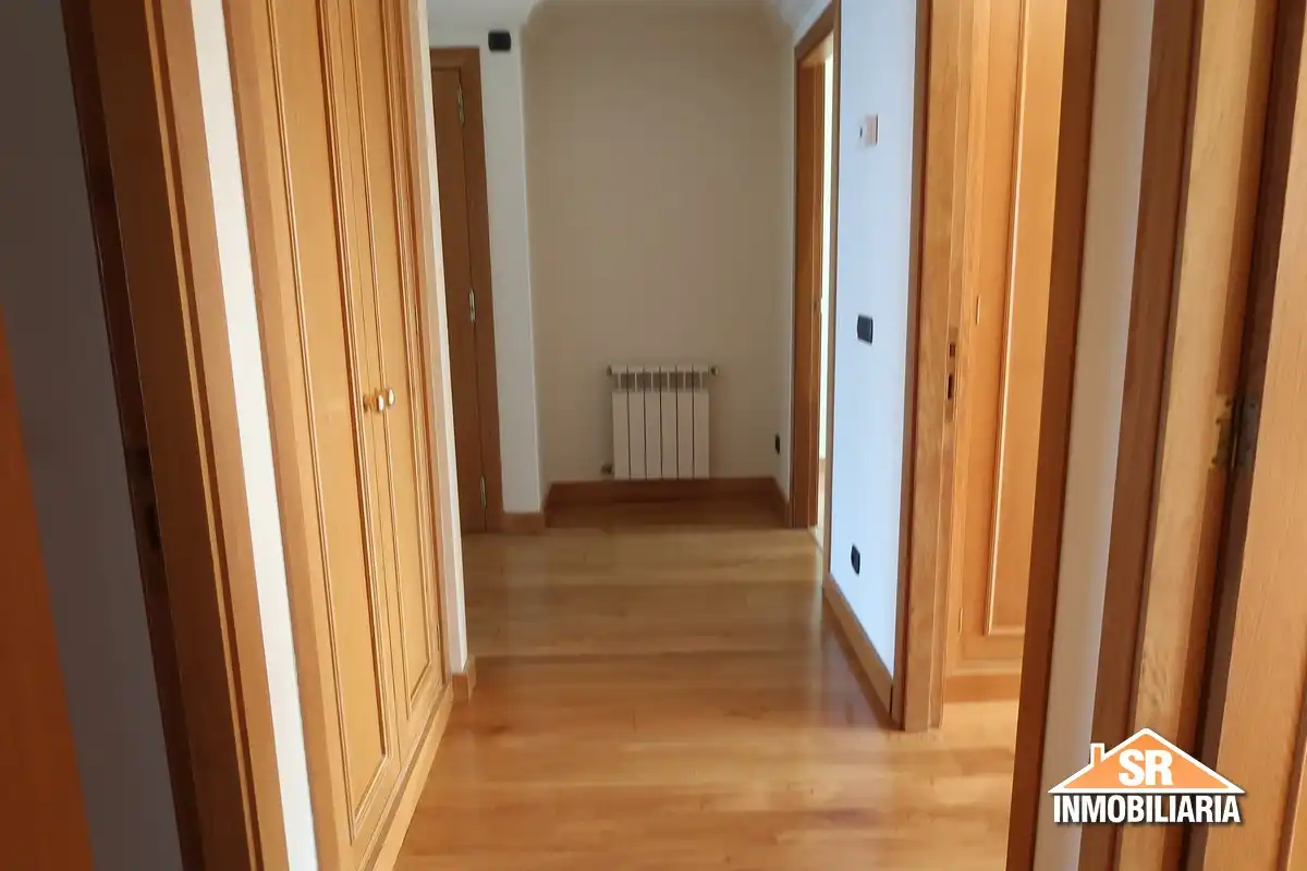 Pis de lloguer en A Coruña Capital  amb Calefacció i Forn
