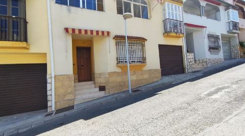 Foto 4 de Casa adosada en venta en Vicente Aleixandre, Jardin Lucena, Lucena