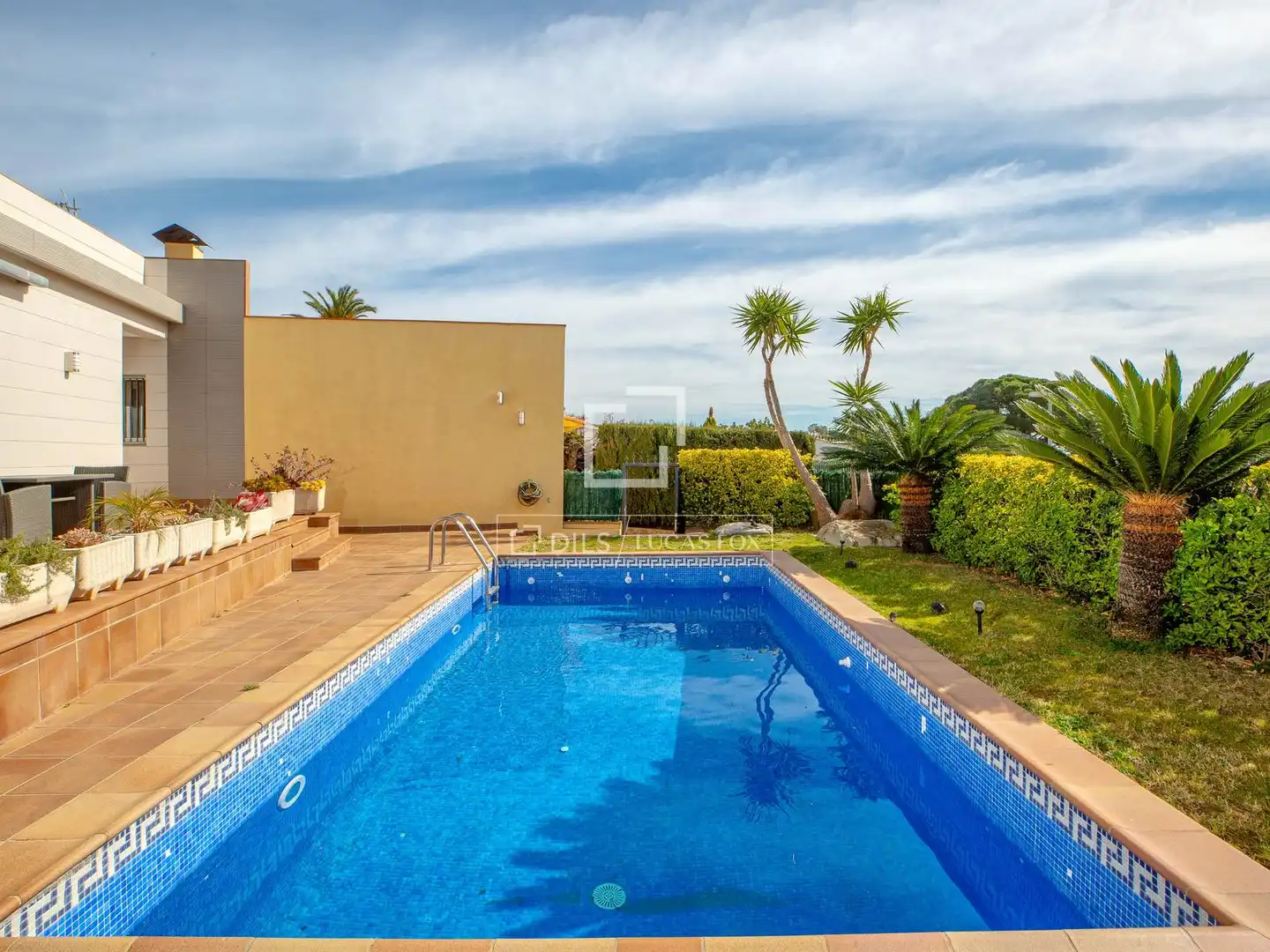 Piscina de Casa o chalet en venta en Lloret de Mar con Aire acondicionado, Calefacción y Jardín privado