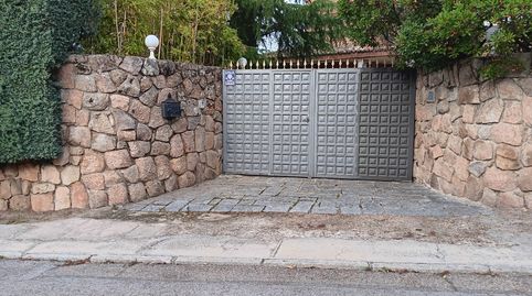 Foto 3 de Casa o chalet en venta en Calle del Enebro, Los Robles, Torrelodones