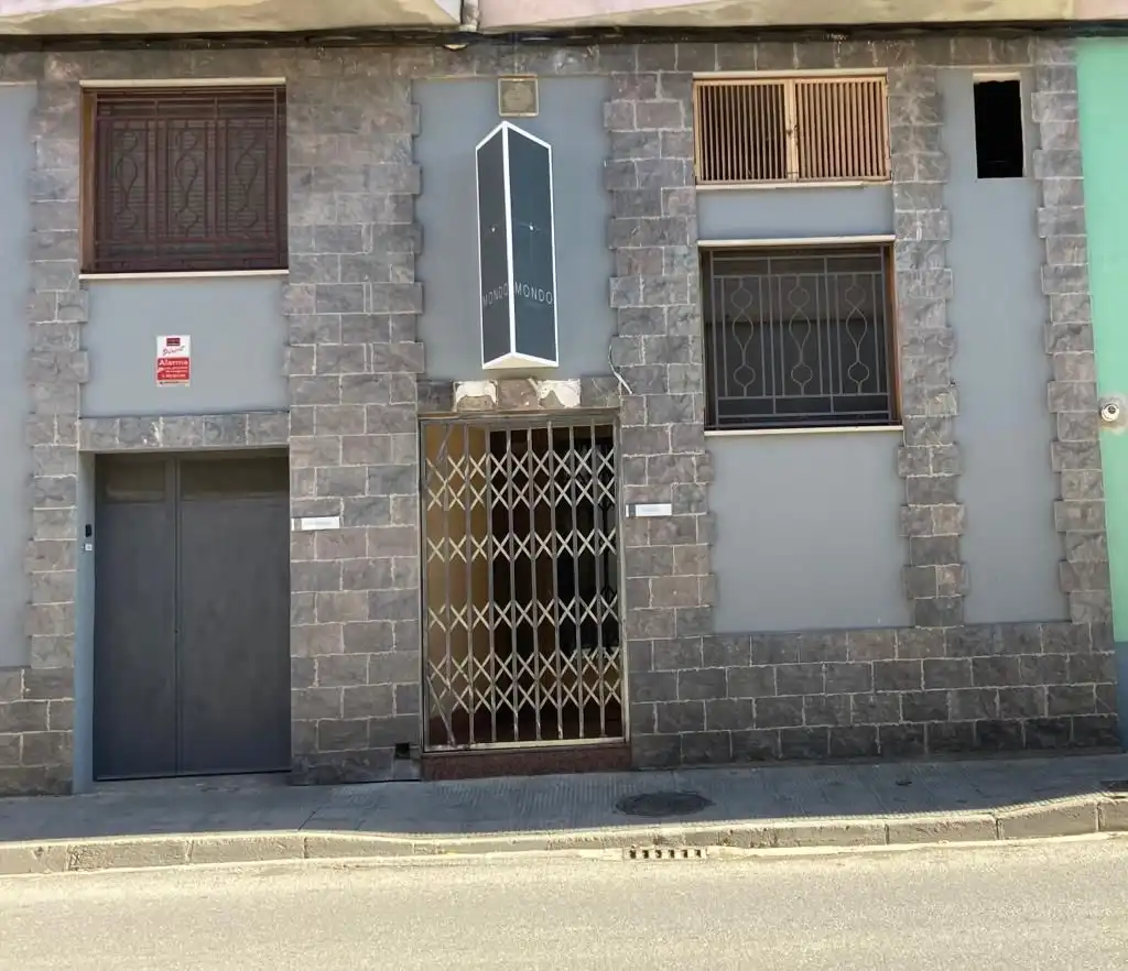 Local comercial en venda a Monzón, imagen 12