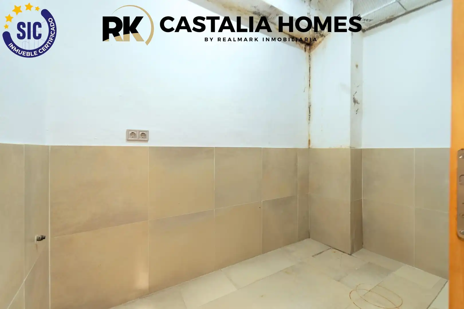Habitación de Local en venta en Castellón de la Plana / Castelló de la Plana con Aire acondicionado y Calefacción