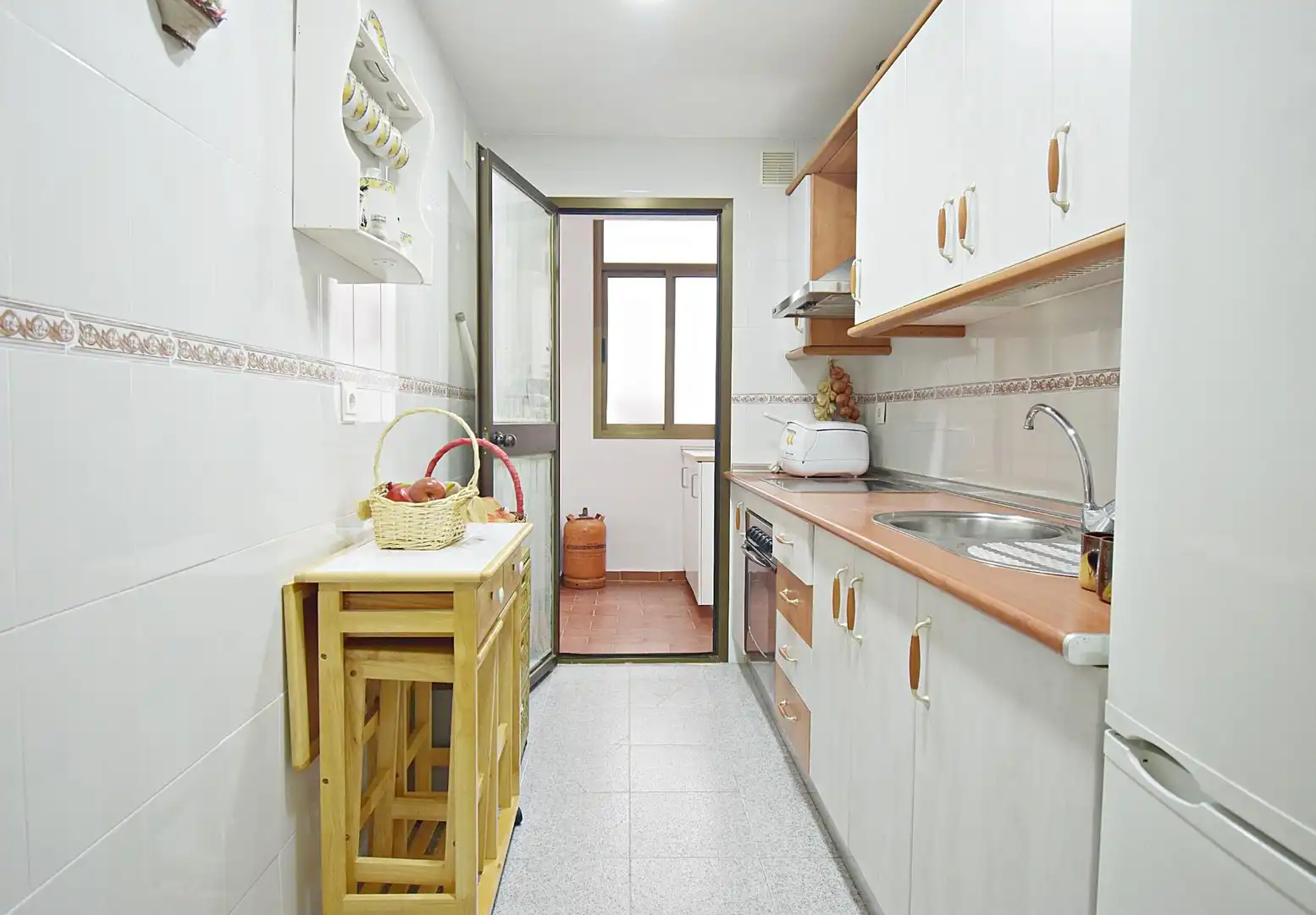Kitchen of Flat for sale in Jerez de la Frontera  with Terrace, Balcony and Community pool