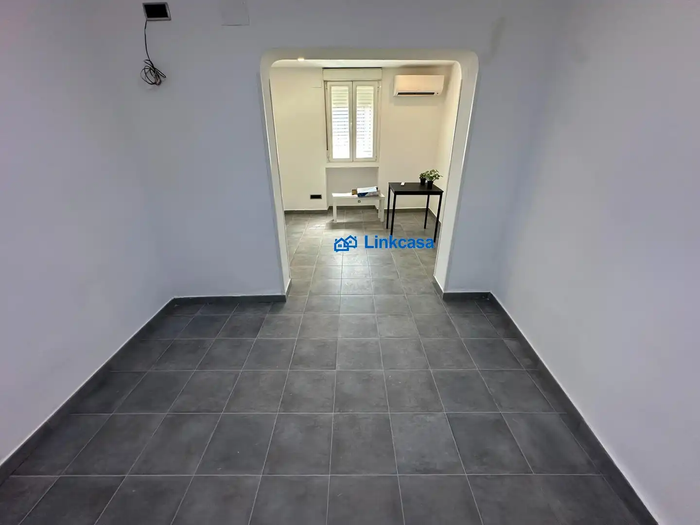 Flat for sale in Madrid  with Air Conditioner, Heating and Furnished