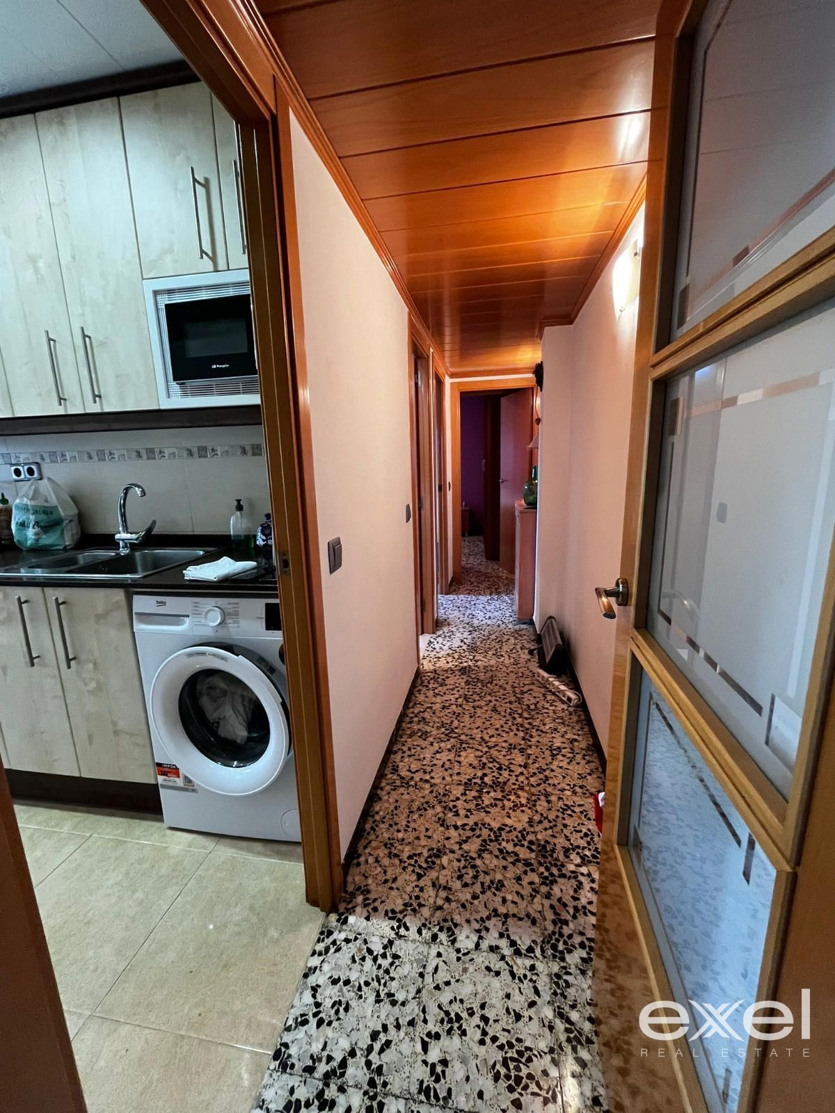 Flat for sale in Cornellà de Llobregat  with Air Conditioner and Heating