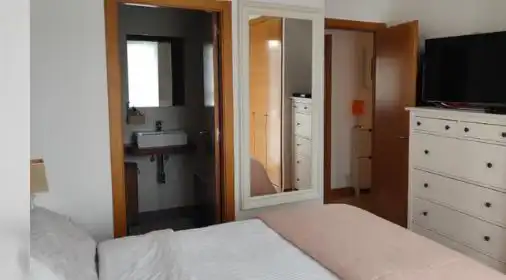 Habitación de Piso de alquiler en Ames con Amueblado