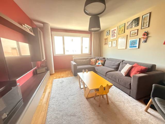 Piso en Venta en Calle Juan de Austria en Avenida de Madrid