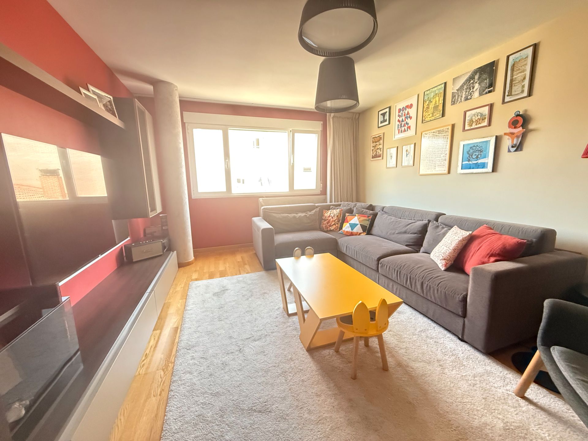 Living room of Flat for sale in Palencia Capital  with Heating, Parquet flooring and Storage room