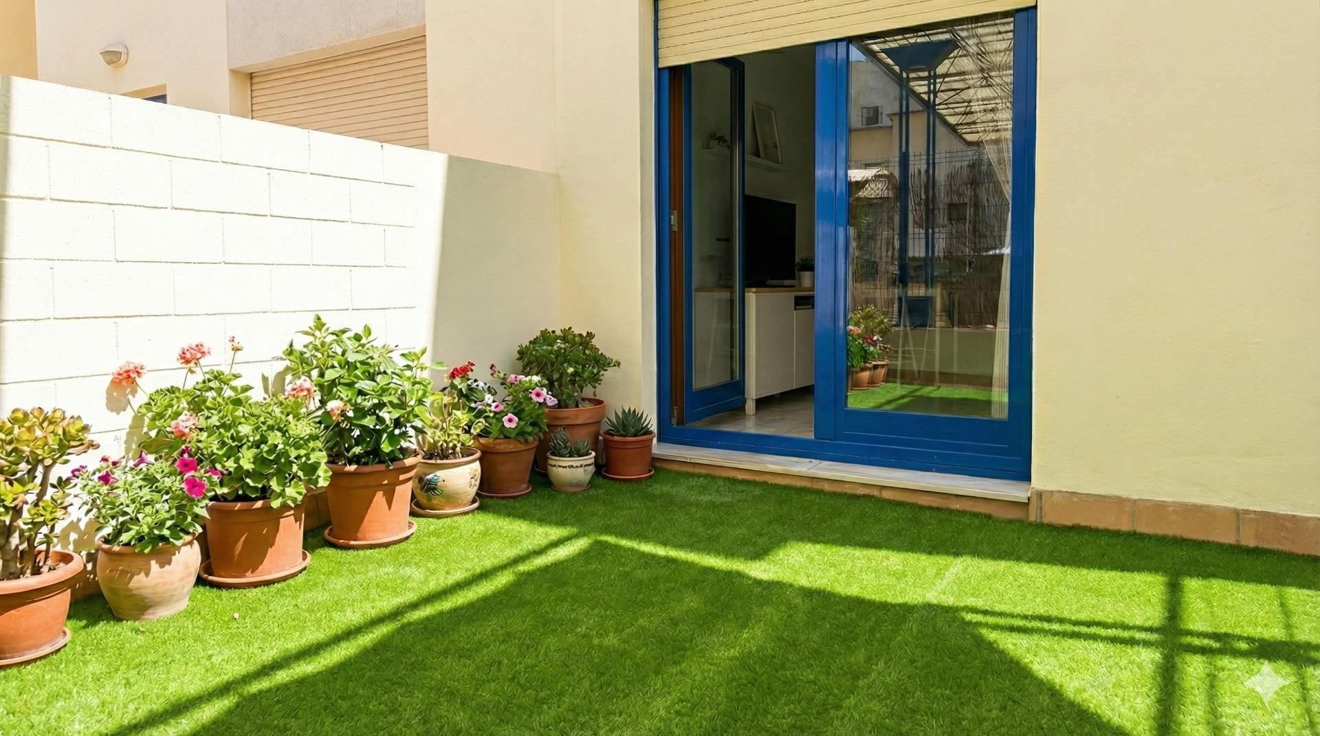 Terraza de Apartamento en venta en Bormujos con Terraza y Piscina comunitaria