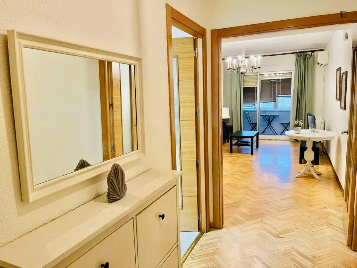 Room in Caballería Española