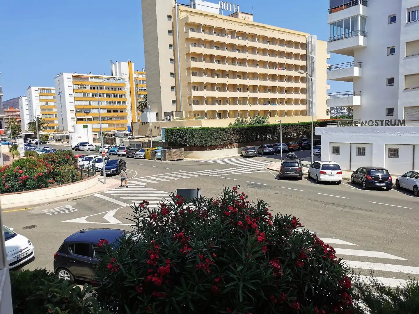 Vista exterior de Pis en venda en Roses amb Aire condicionat, Calefacció i Terrassa