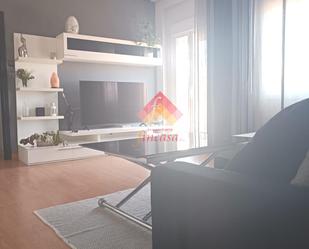 Sala d'estar de Pis de lloguer en Ronda amb Traster i Balcó