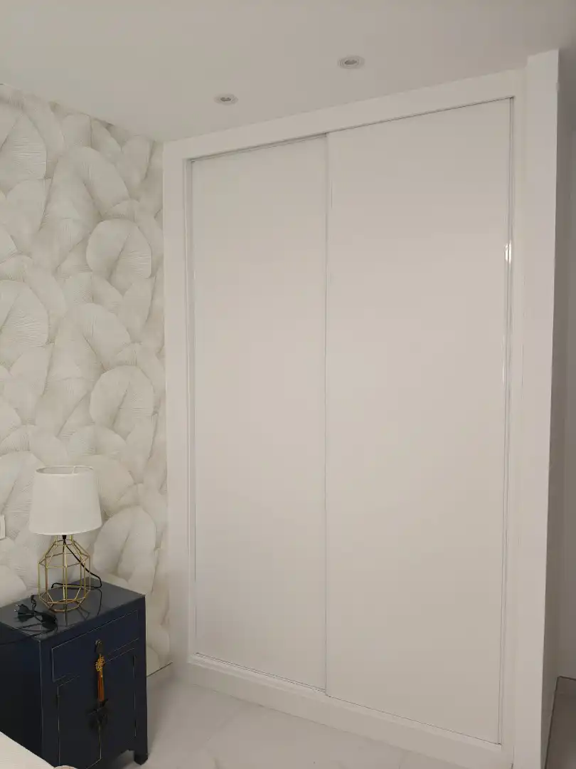 Habitación de Apartamento de alquiler en Granada con Calefacción, Amueblado y Lavadora