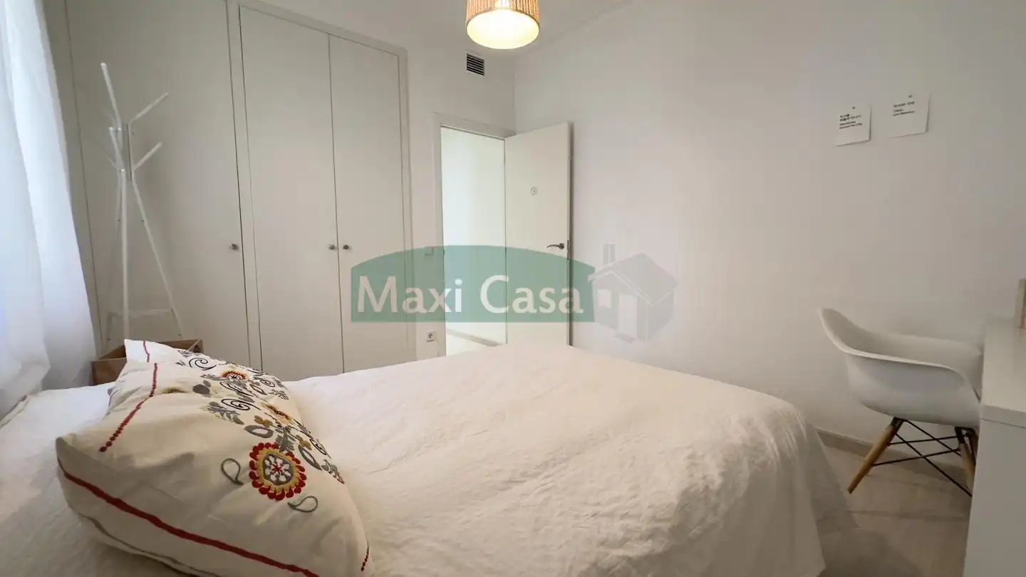 Dormitori de Pis en venda en Barcelona amb Aire condicionat, Parquet i Terrassa