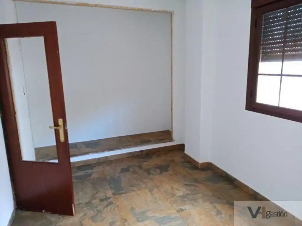 Casa o xalet en venda en La Rinconada amb Piscina